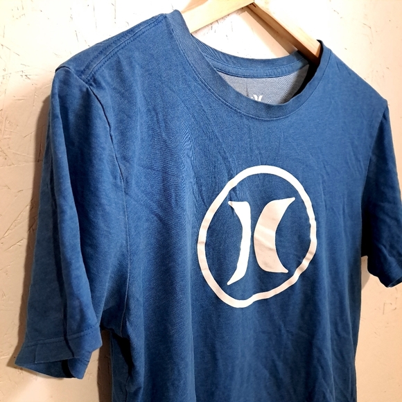 Hurley | Blue Men's T-Shirt - Picture 2 of 9